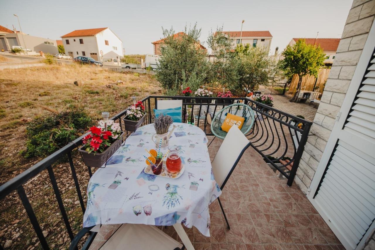 Studio Apartmant Tonka Šibenik Екстериор снимка